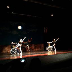 Balet cadeira de rodas